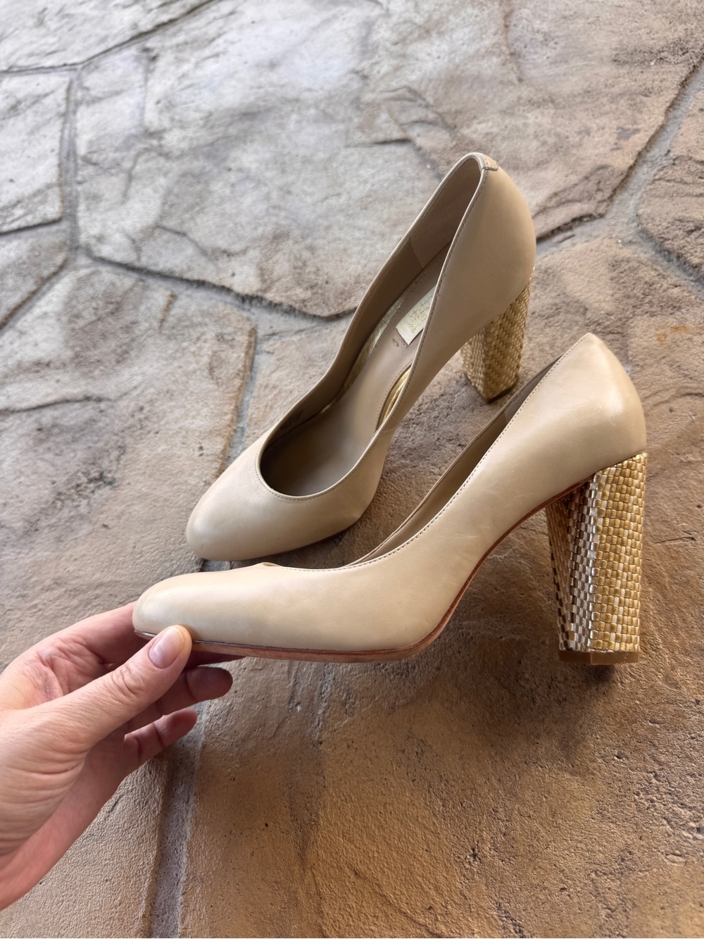 Lauren Ralph Lauren Viona Beige Leather Gold Woven Heel Pumps Size 8B